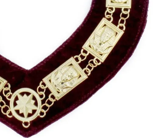Daughters Of Sphinx - Chain Collar - Gold/Silver on Maroon   Free Case